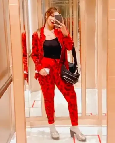 Call Girls Warora Cash On Delivery